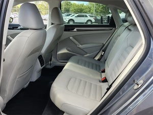 2017 Volkswagen Passat SEL Premium